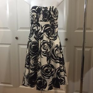 White House Black Market strapless dress